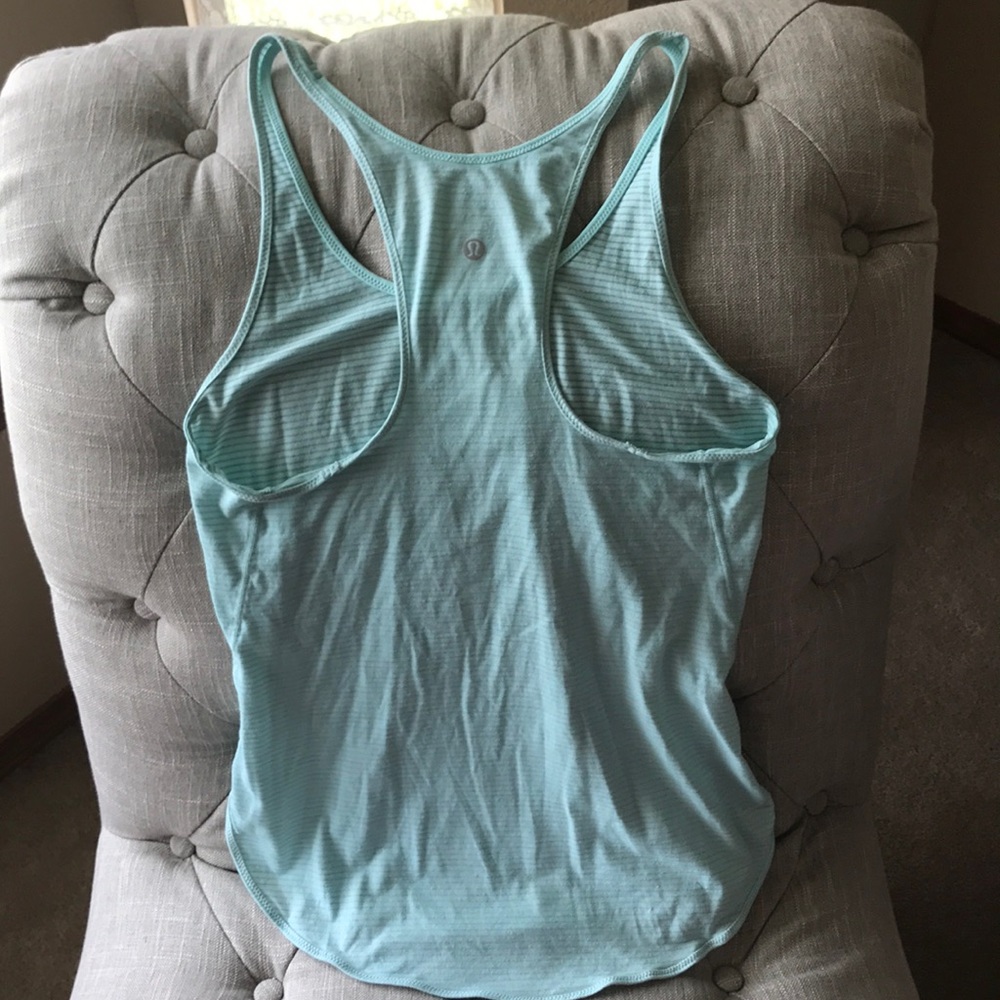 Lululemon tank